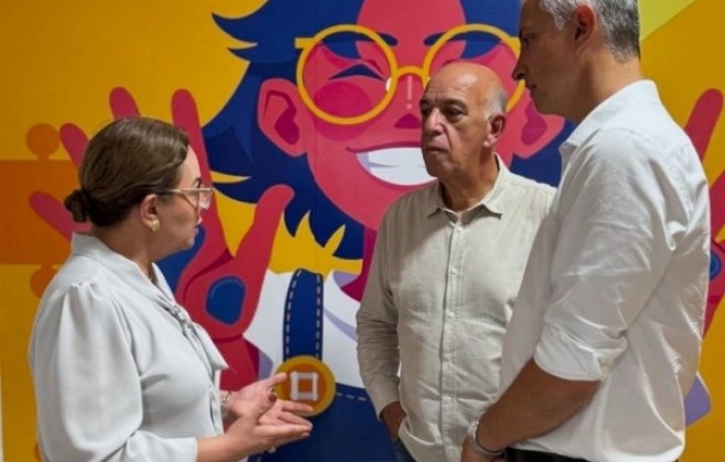 paula-visita-a-1a-casa-do-autista-de-mato-grosso-da-iniciativa-privada-e-reforca-apoio