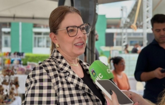paula-calil-apresenta-projeto-que-proibe-a-troca-de-nomes-de-vias-publicas-em-cuiaba
