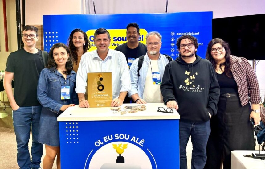 ferramenta-utilizada-no-instagram-da-almt-e-premiado-em-evento-de-inovacao,-em-florianopolis