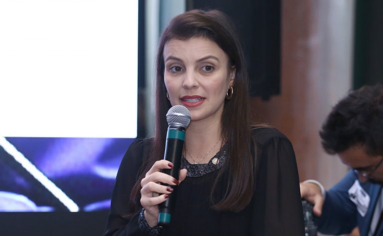 comissao-aprova-programa-de-combate-a-violencia-contra-mulheres-no-campo