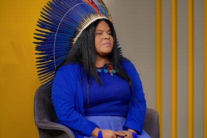 uerj-entrega-titulo-doutora-honoris-causa-a-ministra-sonia-guajajara