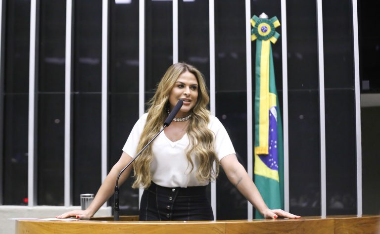 comissao-aprova-direito-de-vitima-de-violencia-domestica-saber-antes-sobre-a-soltura-de-agressor