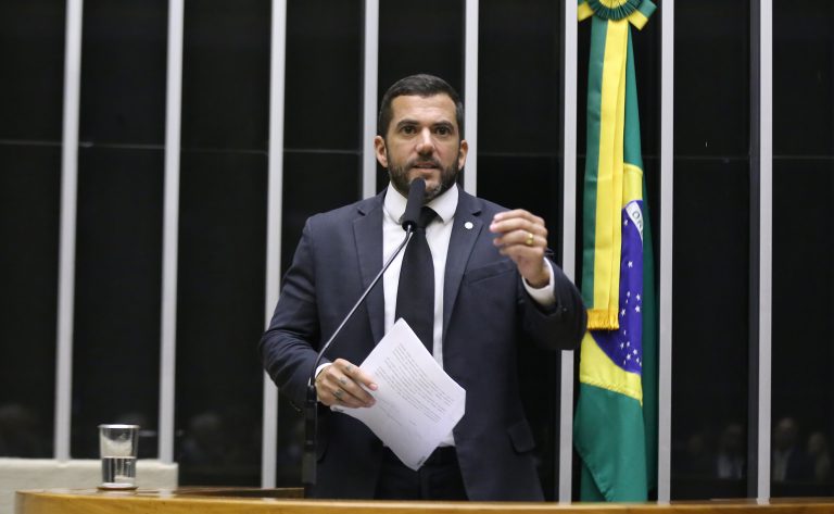 comissao-aprova-pena-dobrada-para-compra-de-votos-vinculada-a-crime-organizado