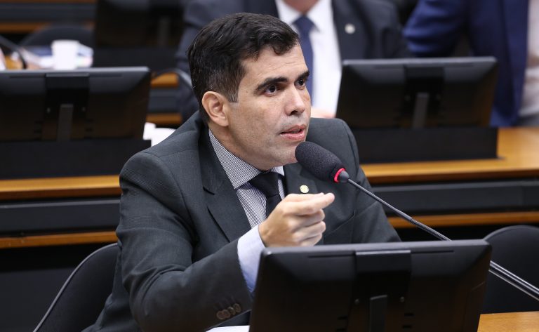 ccj-aprova-regra-sobre-dissolucao-do-casamento-no-caso-de-morte-presumida-de-um-dos-conjuges