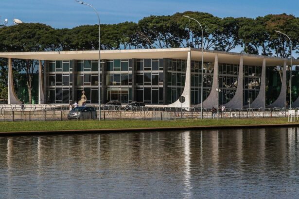 segundo-semestre-no-stf-tera-trama-golpista-e-novo-presidente 