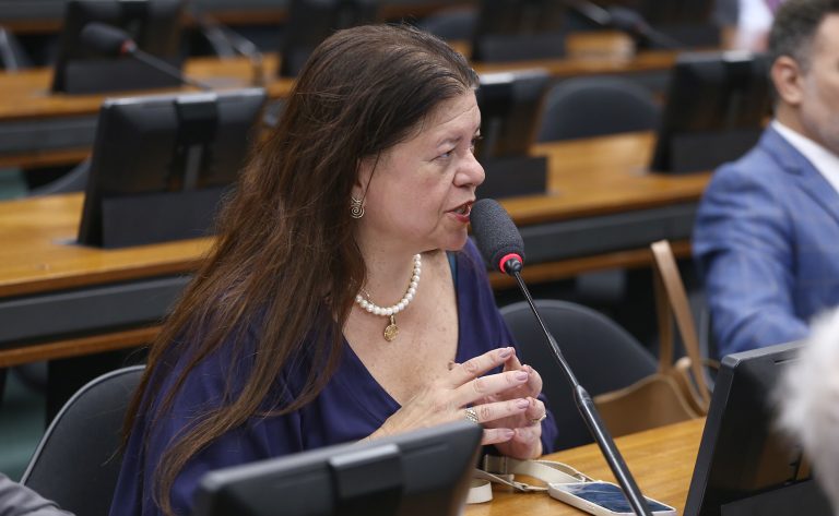 comissao-aprova-criterio-para-fixacao-de-pensao-alimenticia-em-favor-de-filhos-menores
