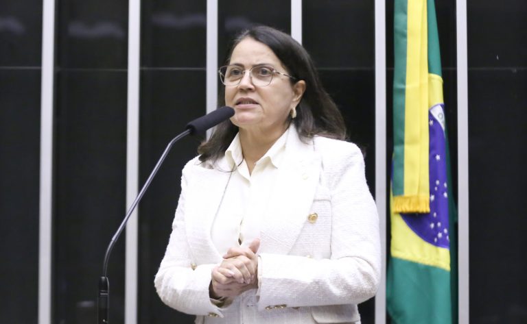 projeto-estabelece-validade-nacional-para-carteira-de-identificacao-do-conciliador-e-mediador