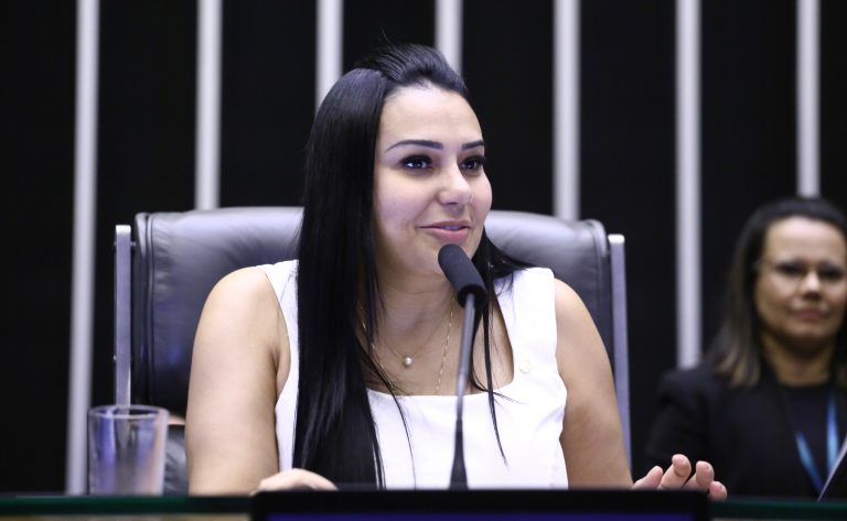 comissao-aprova-projeto-que-torna-hediondo-o-crime-de-capacitismo-praticado-com-violencia