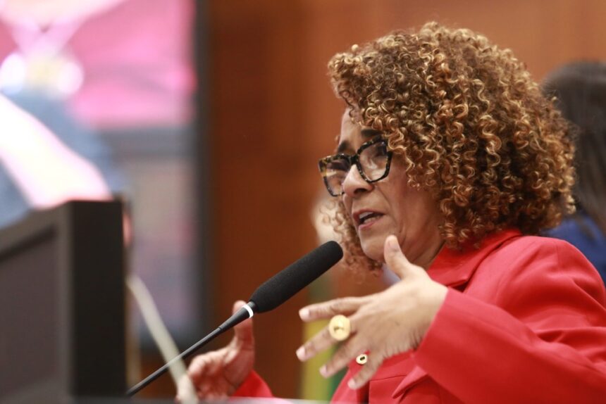 almt-debate-altos-indices-de-feminicidio-em-audiencia-publica