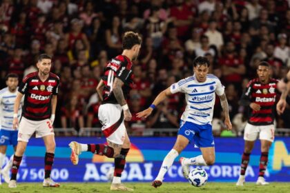 flamengo-empata-sem-gols-com-o-cruzeiro-no-maracana-e-ve-vantagem-na-lideranca-diminuir