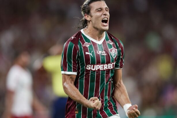 fluminense-supera-bangu-e-pega-vasco-na-semi-do-campeonato-carioca