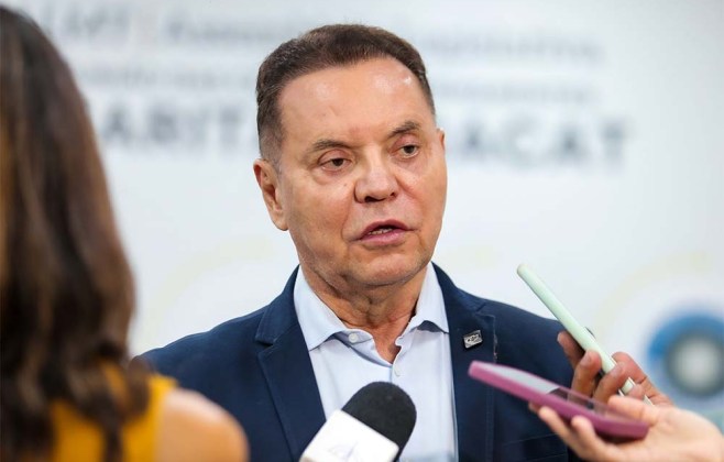 botelho-admite-conversas-para-trocar-o-uniao-pelo-mdb