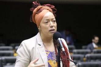 comissao-aprova-medidas-protetivas-de-urgencia-para-vitimas-de-racismo