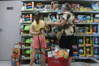 confianca-do-consumidor-registra-segunda-alta-consecutiva,-diz-fgv