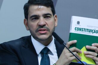 ccj-do-senado-aprova-nome-de-jorge-messias-para-o-stf