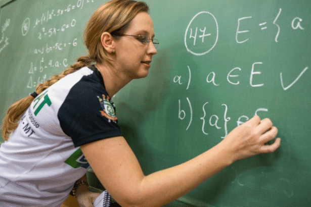 unemat-oferta-seletivo-unificado-com-212-vagas-para-professores-temporarios